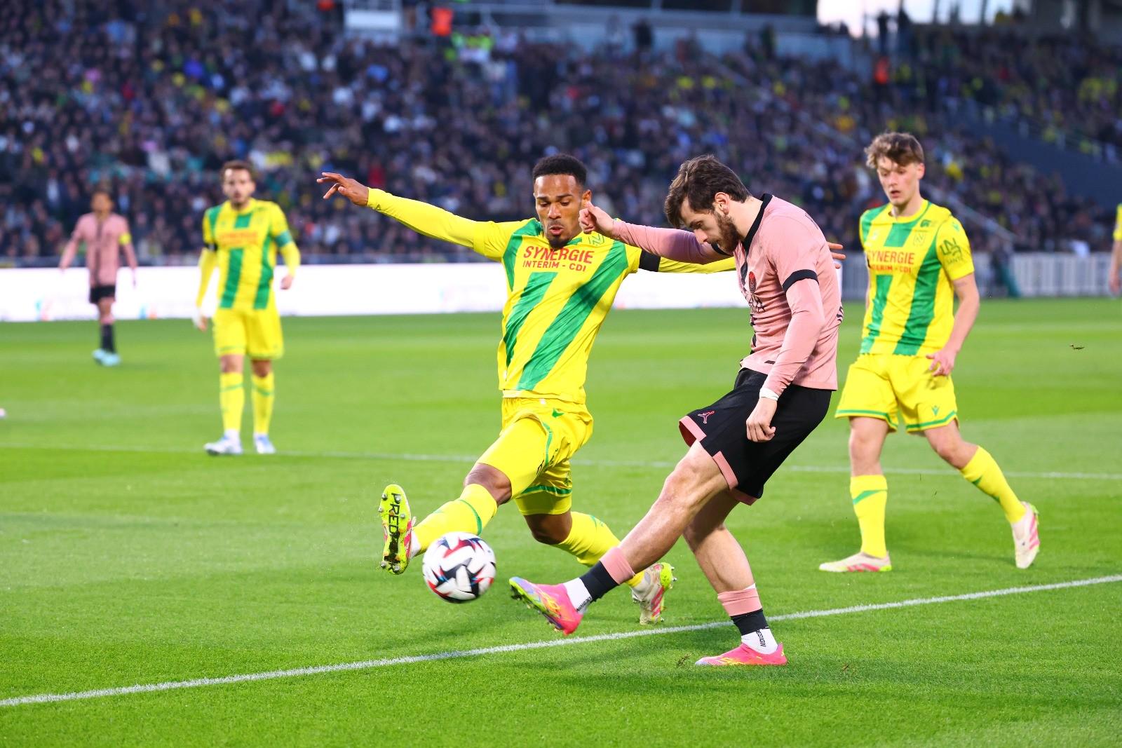 法甲引入新型比赛设备,推动科技融入足球运动的简单介绍 法甲引入新型比赛设备,推动科技融入足球运动的简单介绍