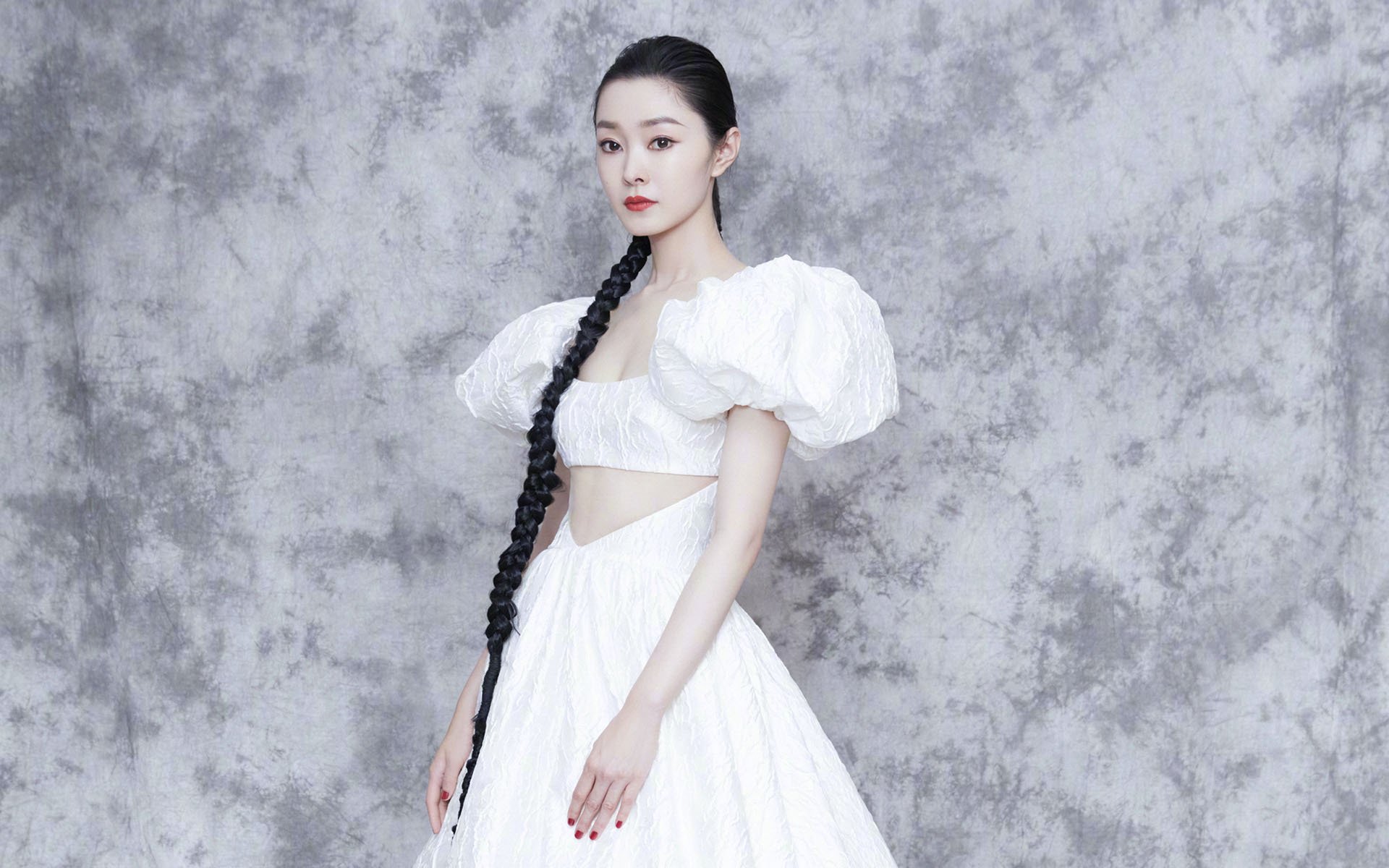 _极地冰泳:感受极寒的极限运动_,极地冰层