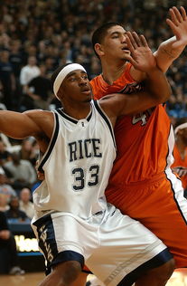 AC米兰新闻-篮球运动员比赛中的注意力集中训练研究，篮球运动员应该注意什么